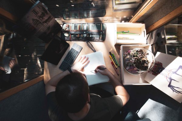 ec4e95_447a12511ec04b8fb82b90da7ef2311f~mv2